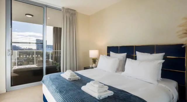 Двухместные апартаменты с балконом Brilliant 3 Month Corporate Rental With Balcony