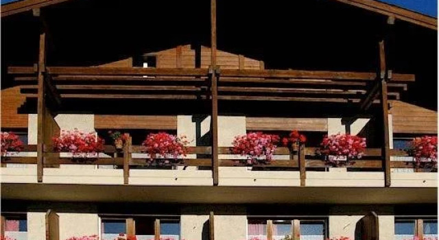 Pension Kastel, Buchen Sie Hotel Zeneggen Moosalp