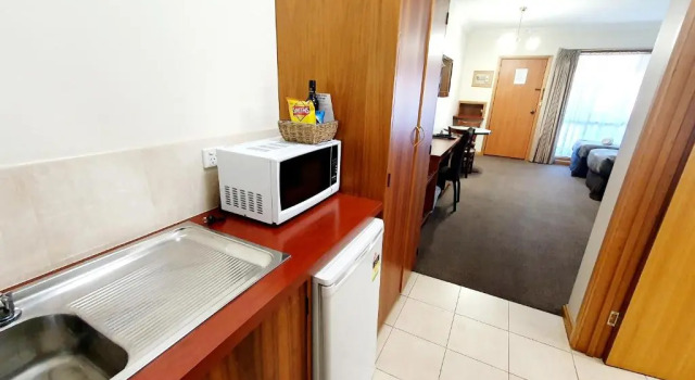 Семейный номер Deluxe Golden Grain Motor Inn