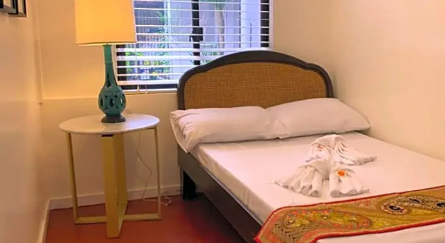 Номер Standard Courtyard Hotel