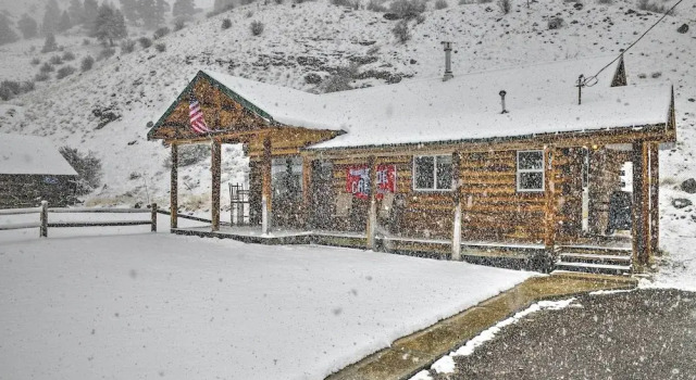 Cozy Log Cabin Escape In the Heart of Creede!, Reserva ahora Hotel Creede Estados Unidos