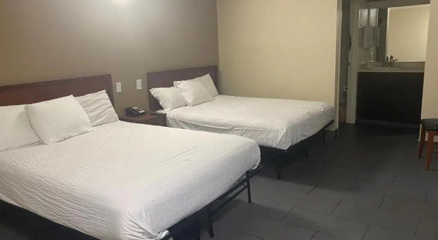 Четырёхместный номер Standard Budget Inn and Suites Stockton Yosemite