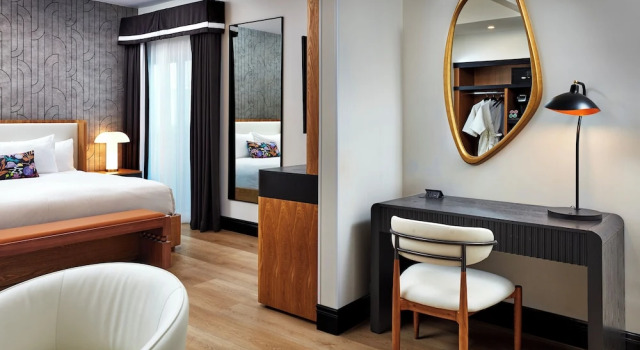 Двухместный полулюкс Elan Hotel