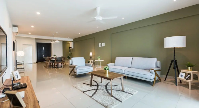 Spacious Seaview Suite, Prenota Appartamento Hotel a Penang con piscina, Piscina