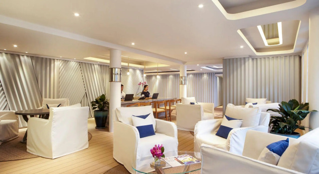 Отель The Boathouse Phuket