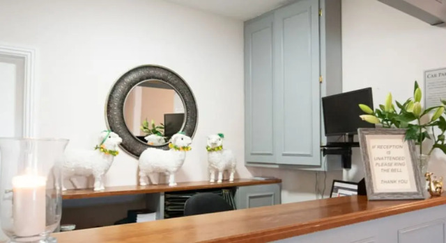 Carna Bay Hotel, Prenota Hotel Hotel a Connacht con parcheggio, Parcheggio