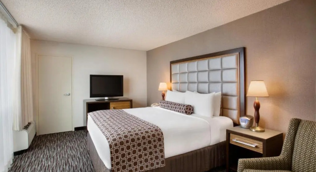 Двухместный люкс c 1 комнатой Crowne Plaza San Francisco Airport by IHG
