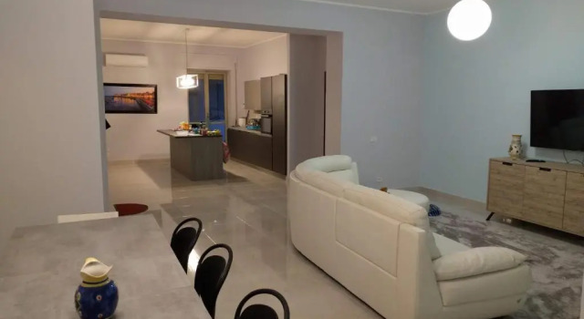 Casa Bella - 3 Baths - Walk to Ortigia, Book Hotel Hotels in Sicily with Parking, Parking