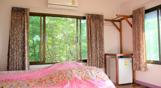 Ko Nokyai Resort, Забронировать Курортный отель Отели Чантхабури с бассейном, Бассейн