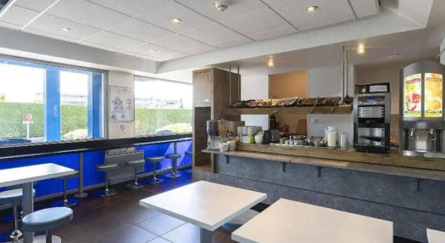 Номер Standard Hotel Ibis Budget Vichy