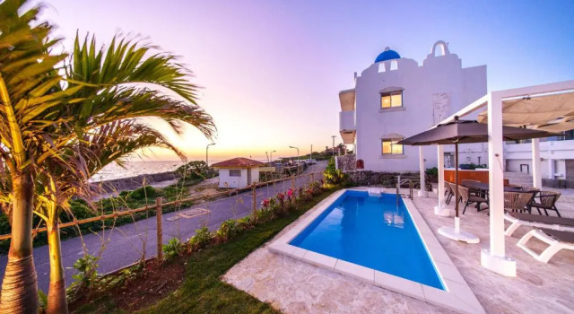 Вилла Deluxe Crystal Villa ikema
