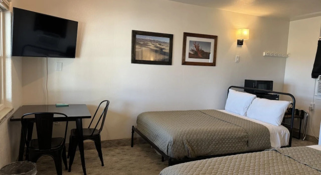 Eastern Sierra Motor lodge, Book Hotel Independence Eastern Sierra