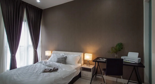 Dashing 1BR Next To Surian MRT 18, Забронировать Отель Петалинг-Джая Селангор, рядом с Суриан