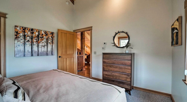 Home w/ Kachemak Bay View - 5 Miles to Downtown!, Rezerwuj Hotel Kenai 