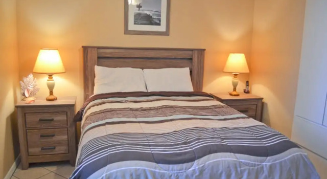 Sunbird Suites by Royal American Beach Getaways