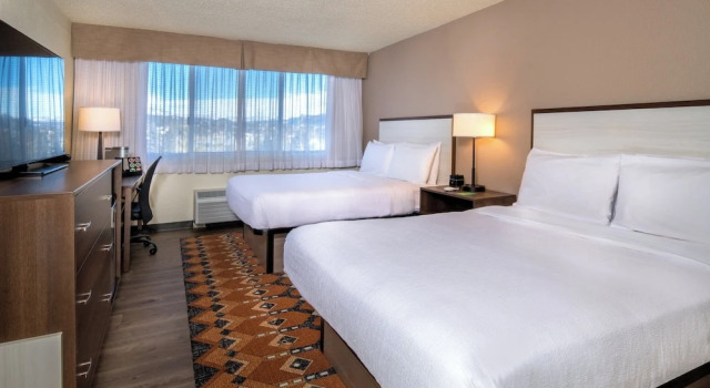Четырёхместный номер Standard с видом на горы Holiday Inn Estes Park by IHG
