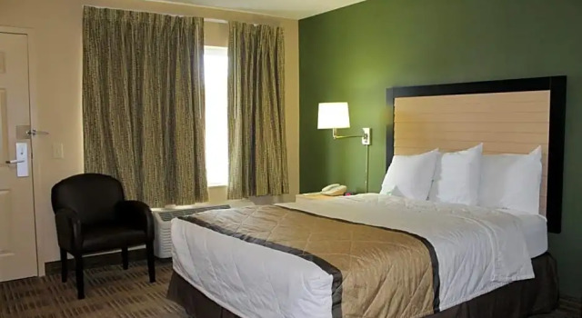Двухместный люкс с 2 комнатами Extended Stay America Suites Albuquerque Airport
