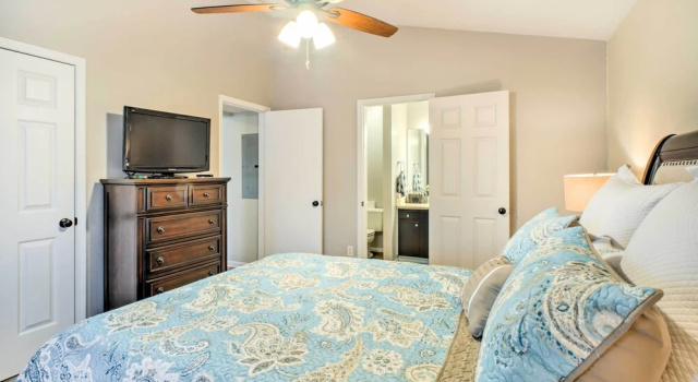 Holiday Hills Resort Condo: 3 Mi to Branson Strip!, Забронировать Курортный отель Отели Table Rock Lake 3 звезды, 3*