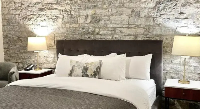 Двухместный номер European (на верхнем этаже/без лифта) Hotel Manoir DAuteuil - Par Aneyro