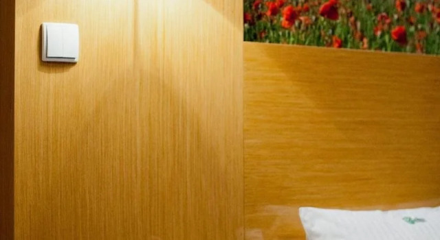 Hotel Austeria Niemczańska, Book Hotel Hoteller i Niemcza med parkering, Parkering