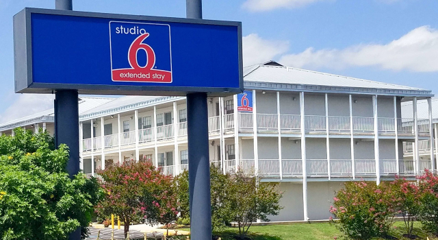 Studio 6 San Antonio, TX - Lackland AFB