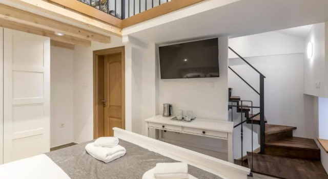 Cosmijeva Luxury Rooms