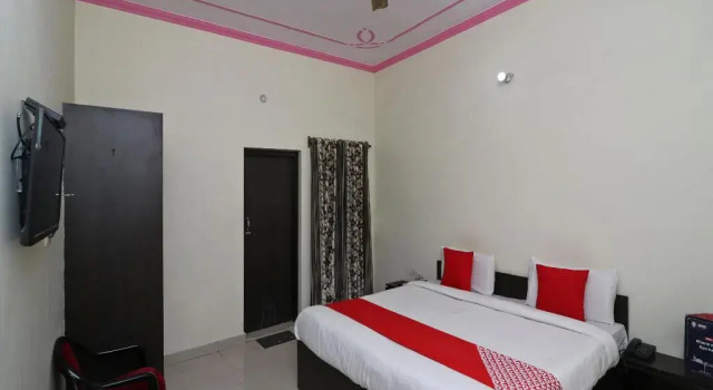 Hotel Sachin By OYO Rooms, Prenota Hotel Rudrapur West Bengal