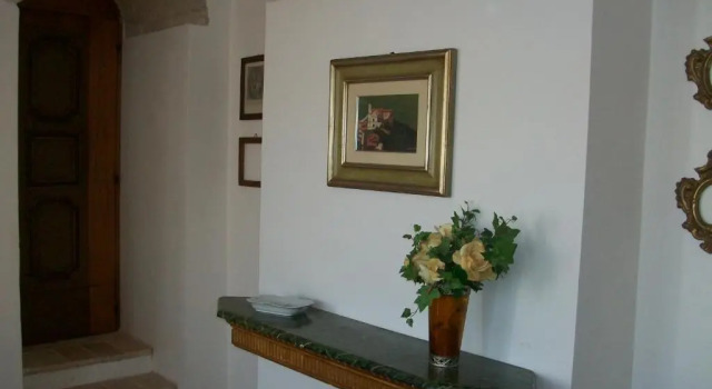 La piazzetta delle erbe, Varaa Hotelli Assisi Umbria