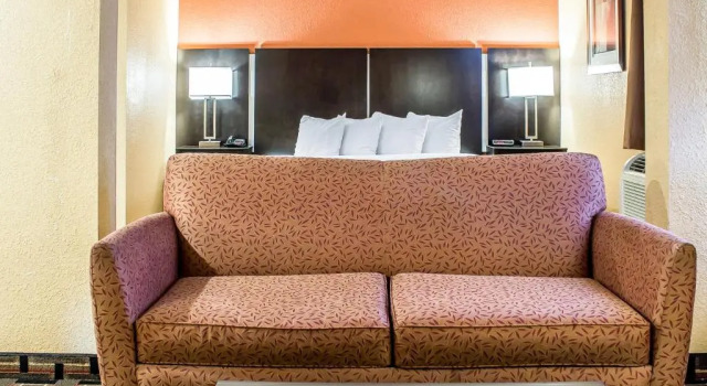 Люкс Comfort Inn Dunmore - Scranton East