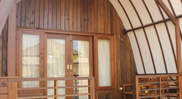 Двухместный номер Deluxe с балконом Melati Cottage