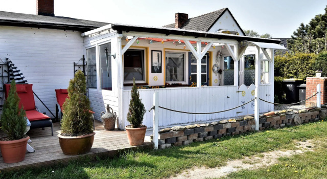 Snug Bungalow in Insel Poel Germany near Beach