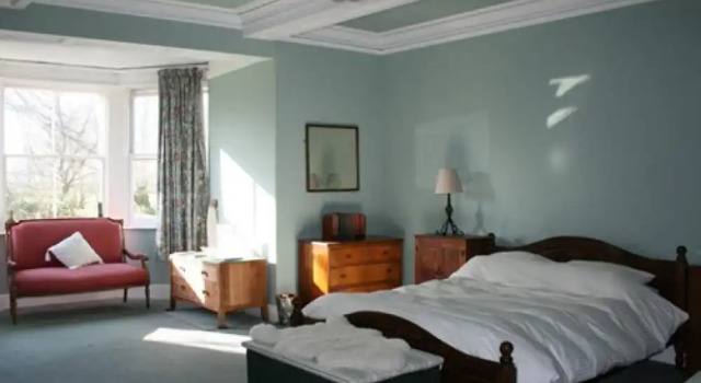 Glynhir Mansion, Rezervați Bed and Breakfast Llandybie Glamorgan