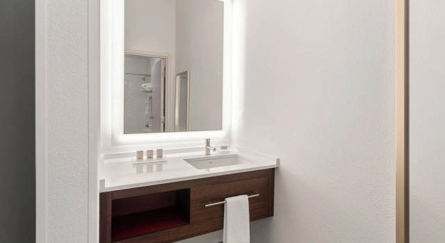 Suite Holiday Inn & Suites Bothell an IHG Hotel