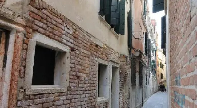 Sweet Home Venice, Забронировать Отель Санта-Кроче Венеция, рядом с Accademia Bridge