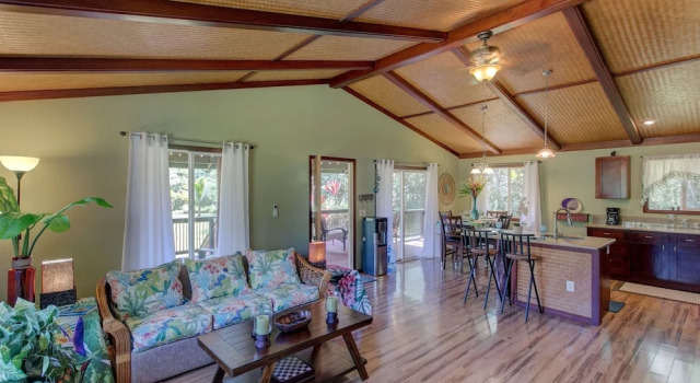 The Coqui Shack 2 Bedroom Cabin by Redawning, Boek Vakantiehuis Hawaiian Paradise Park 