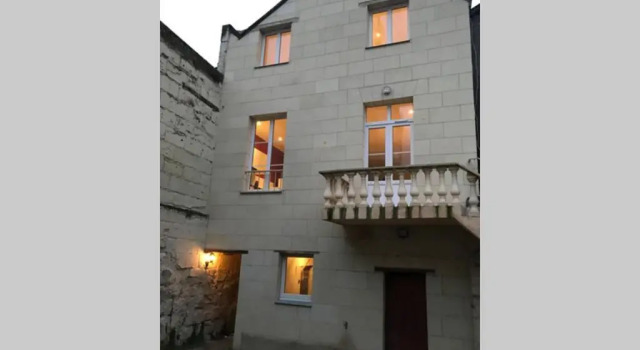 Jolie maison en tuffeau dans le centre de Saumur, Rezerwuj Hotel Saumur 
