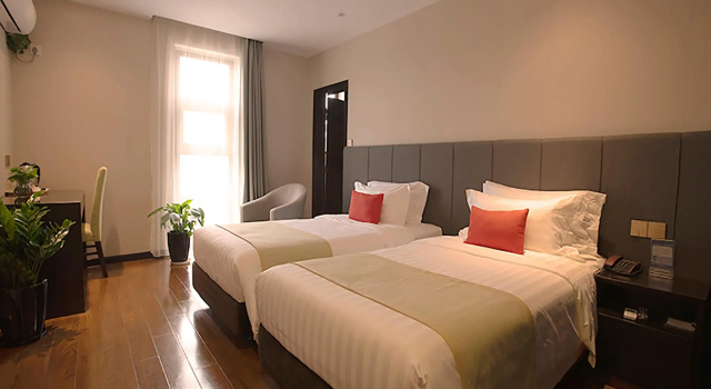 Двухместный номер Deluxe Shanghai Joyful Star Hotel-Free shuttle bus to Pudong Airport and Disneyland