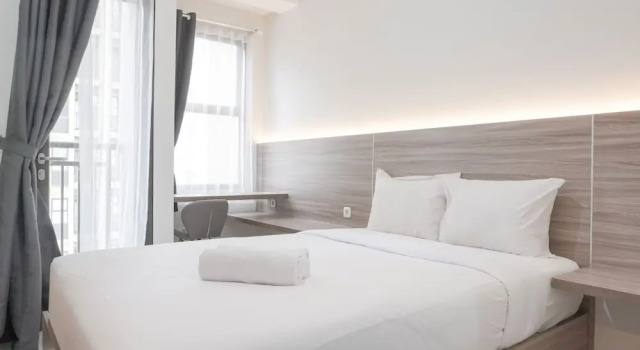 Studio Nice Studio At 11Th Floor Transpark Cibubur Apartment