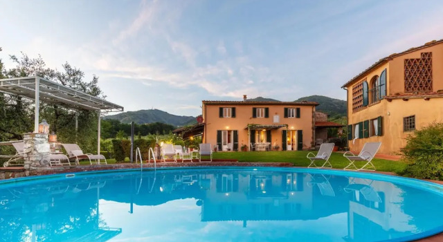 Вилла с балконом Melograno Farmhouse in Capannori