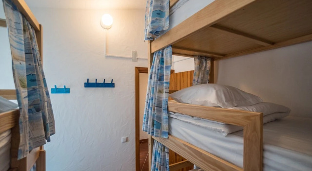 Ericeira Villa Surf Camp Hostel