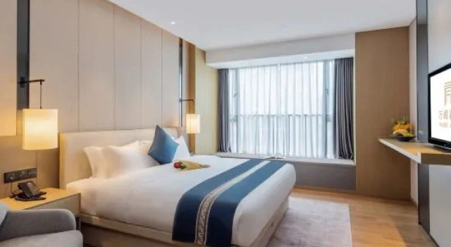 Двухместный люкс Business Shenzhou Business Hotel