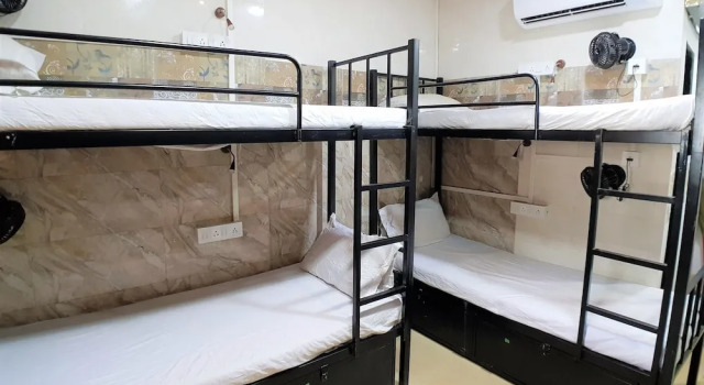 Hexa Super Dorm