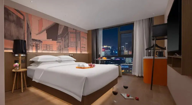 Номер Standard From.K Hotel Guangzhou