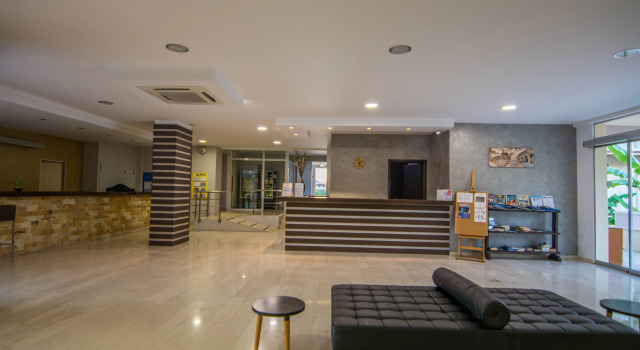 Olive Garden Hotel, Reserva ahora Hotel Hoteles en Lardos con piscina, Piscina