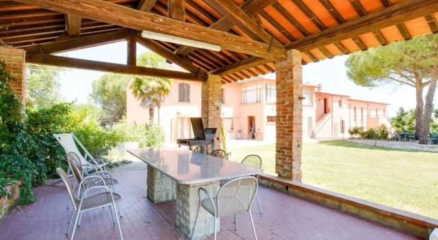 Коттедж с 2 комнатами Vibrant Holiday Home in Castiglione del Lago