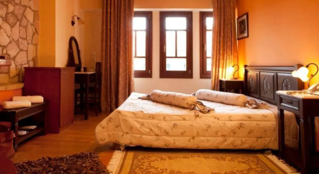 Hotel Kynaitha, Reserva ahora Hotel Kalavrita Helmos