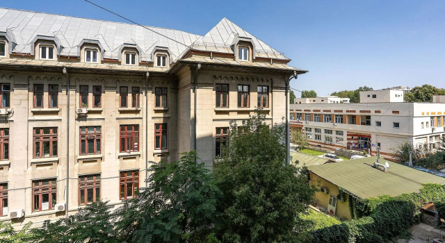 Parliament Hotel