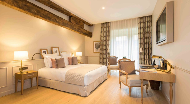 Номер Deluxe Hôtel Chais Monnet & Spa