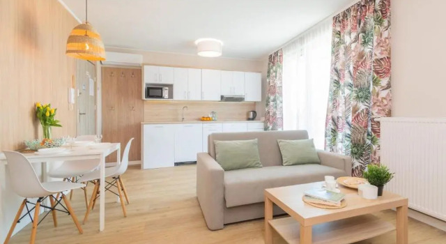 Студия с балконом APARTAMENTY MIERZEJA - Stegna Forest, blisko lasu, Bezpłatny Meleks