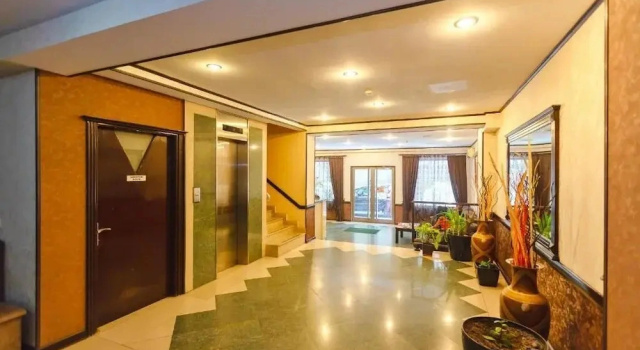 Diplomat Palace Hotel, Забронировать Отель Отели Баку 3 звезды, рядом с Парк офицеров, 3*